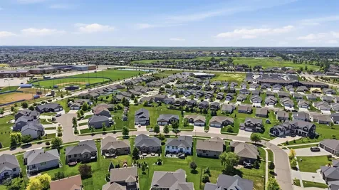 3779 Bell Boulevard E West Fargo ND 58078