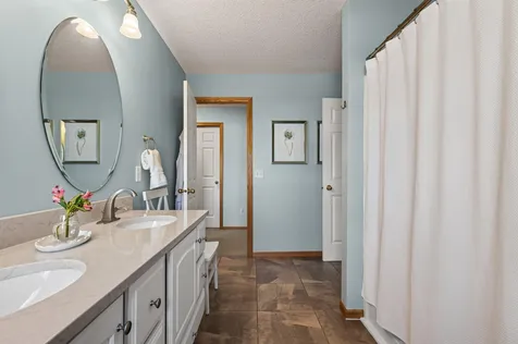 14179 Avalon Path Rosemount MN 55068
