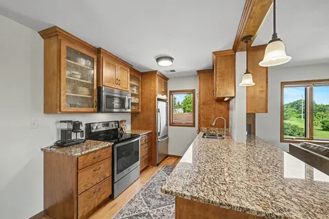 222 Sargent Drive Red Wing MN 55066