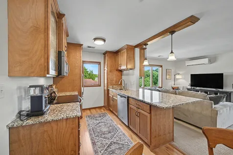 222 Sargent Drive Red Wing MN 55066