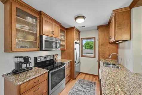 222 Sargent Drive Red Wing MN 55066