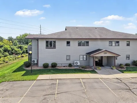 222 Sargent Drive Red Wing MN 55066
