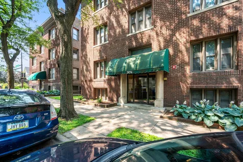 2870 & 2876 & 2882 Humboldt Avenue S Minneapolis MN 55408