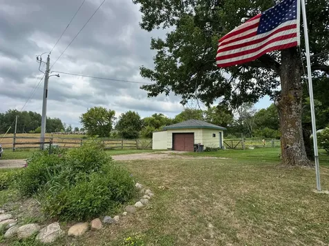 47412 Anchor Avenue Stanchfield MN 55080