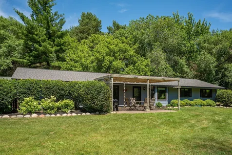 22017 Quincy Street NE Cedar MN 55011