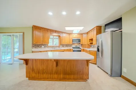 8750 E Beatrice Drive Clear Lake MN 55319