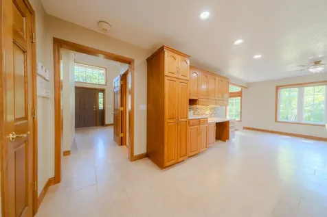 8750 E Beatrice Drive Clear Lake MN 55319