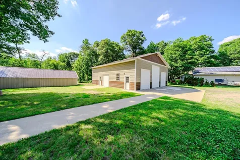 8750 E Beatrice Drive Clear Lake MN 55319