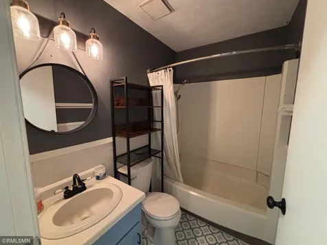 17172 220th Street Hutchinson MN 55350