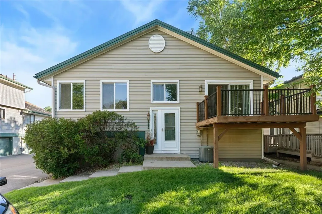 2640 Shenandoah Lane N Plymouth MN 55447