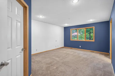 633 Burlington Road Saint Paul MN 55119