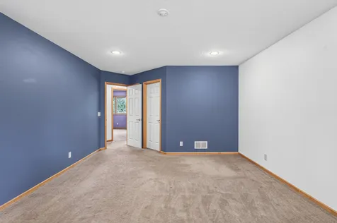 633 Burlington Road Saint Paul MN 55119