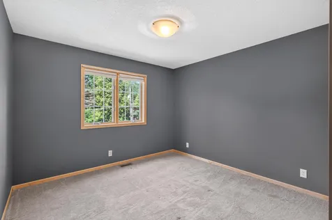 633 Burlington Road Saint Paul MN 55119