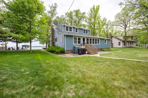 22558 Senns Beach Drive Detroit Lakes MN 56501