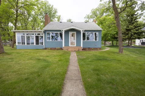 22558 Senns Beach Drive Detroit Lakes MN 56501