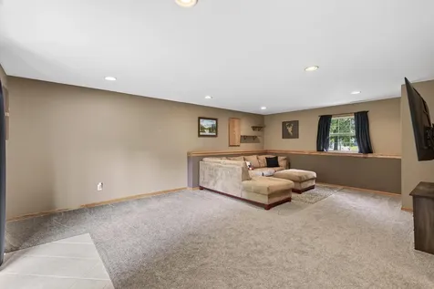 796 Park Brook Road NW Isanti MN 55040