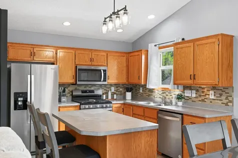 796 Park Brook Road NW Isanti MN 55040