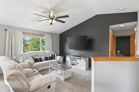 796 Park Brook Road NW Isanti MN 55040