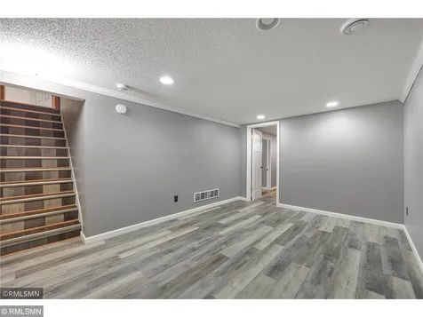 1066 Beatrice Street Eagan MN 55121