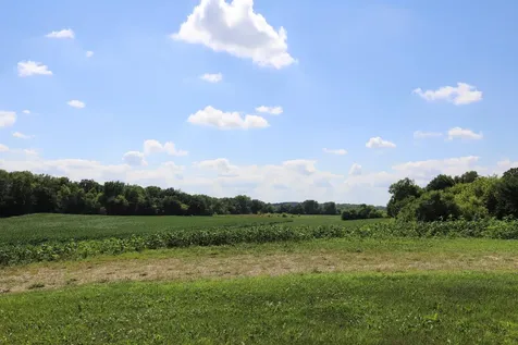 16412 Ames Way Faribault MN 55021