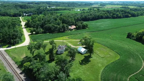 16412 Ames Way Faribault MN 55021