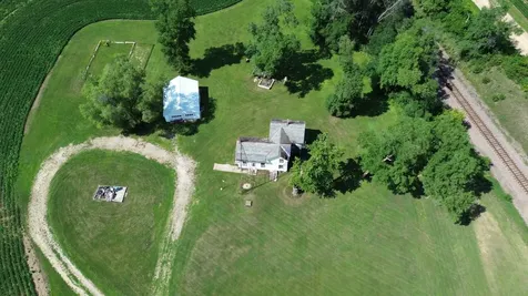 16412 Ames Way Faribault MN 55021
