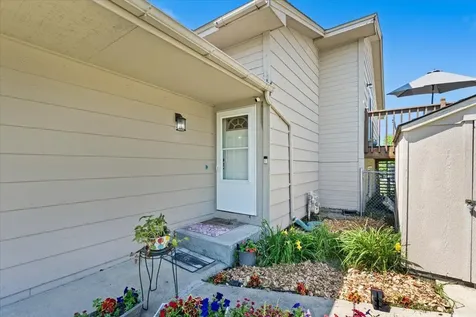 7194 Upper 17th Street N Oakdale MN 55128