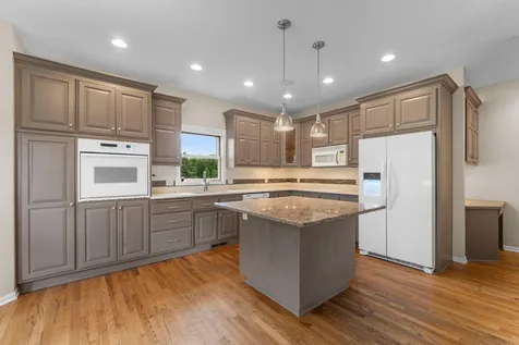 18712 Fontana Street Wyoming MN 55092