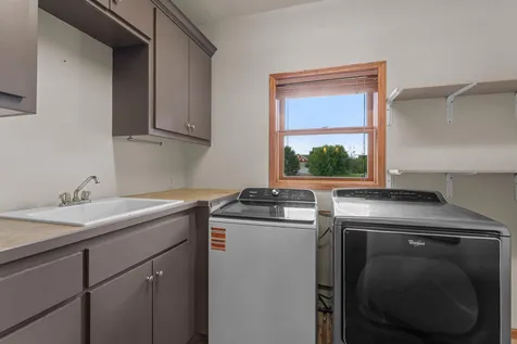 18712 Fontana Street Wyoming MN 55092