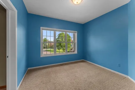 18712 Fontana Street Wyoming MN 55092