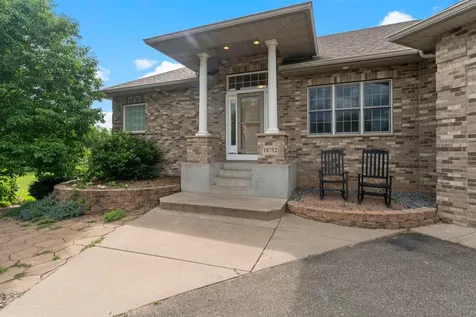 18712 Fontana Street Columbus MN 55092
