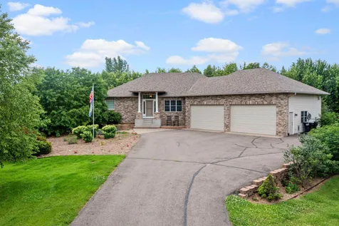 18712 Fontana Street Columbus MN 55092