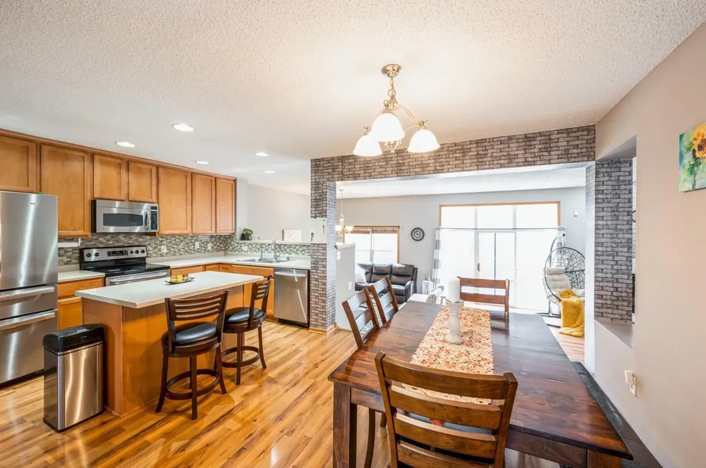 5038 Everest Lane N Plymouth MN 55446