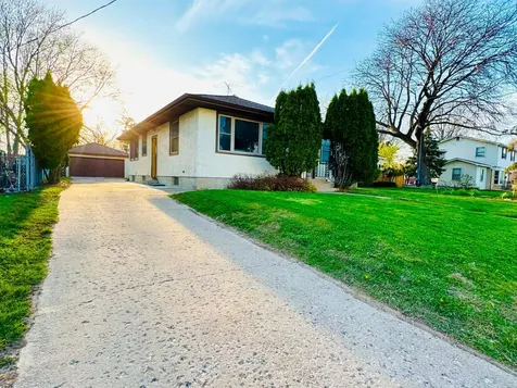 465 Ruth Street N Saint Paul MN 55119