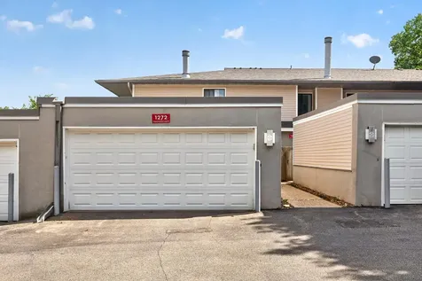1272 Trailwood S Hopkins MN 55343