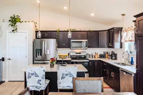 856 Golfview Avenue Zumbrota MN 55992