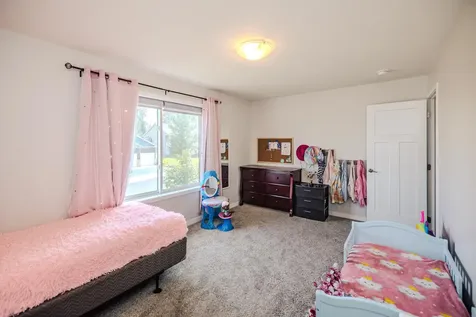 856 Golfview Avenue Zumbrota MN 55992
