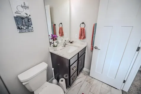 856 Golfview Avenue Zumbrota MN 55992