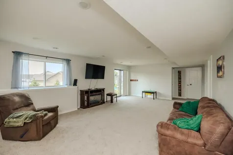 856 Golfview Avenue Zumbrota MN 55992