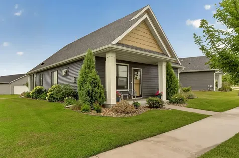 5692 Cornucopia Avenue NW Rochester MN 55901