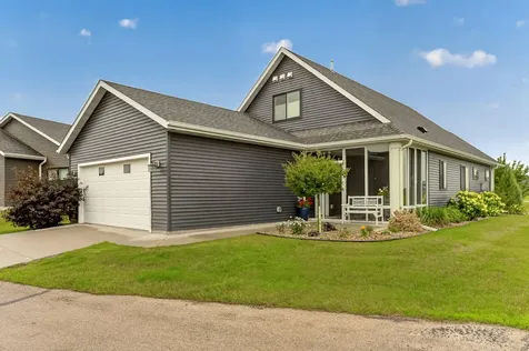 5692 Cornucopia Avenue NW Rochester MN 55901