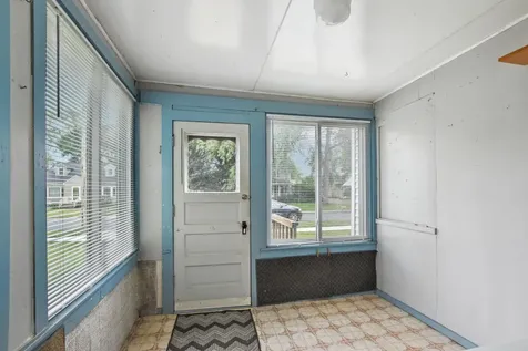 626 6th Street W Hastings MN 55033