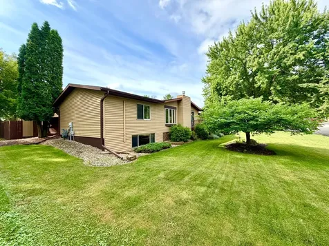 2326 Hallquist Avenue Red Wing MN 55066