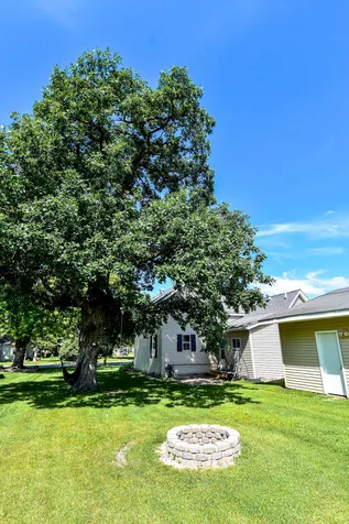 606 Kendall Avenue S Thief River Falls MN 56701