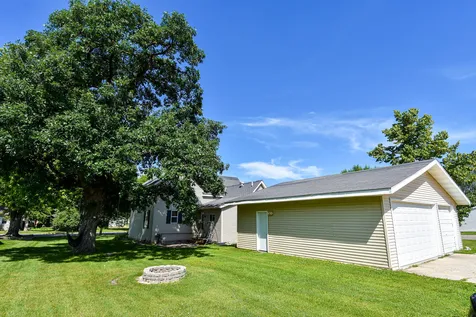 606 Kendall Avenue S Thief River Falls MN 56701