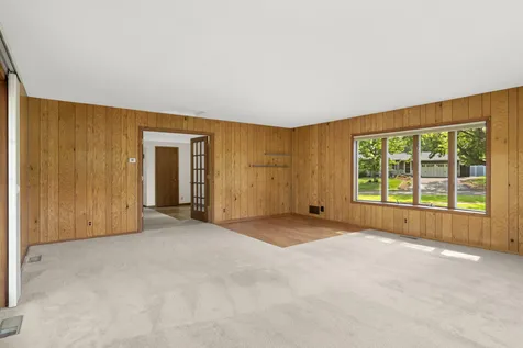 2878 Meadowlark Lane Maplewood MN 55109
