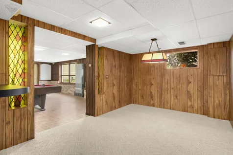 2878 Meadowlark Lane Maplewood MN 55109