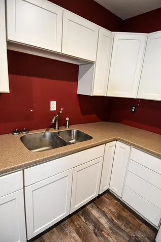 313 E Prairie Avenue Warren MN 56762
