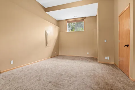8417 Ashford Road Woodbury MN 55125