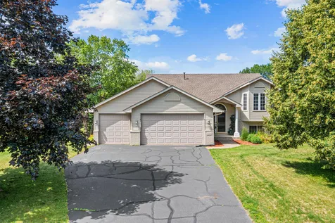 8417 Ashford Road Woodbury MN 55125